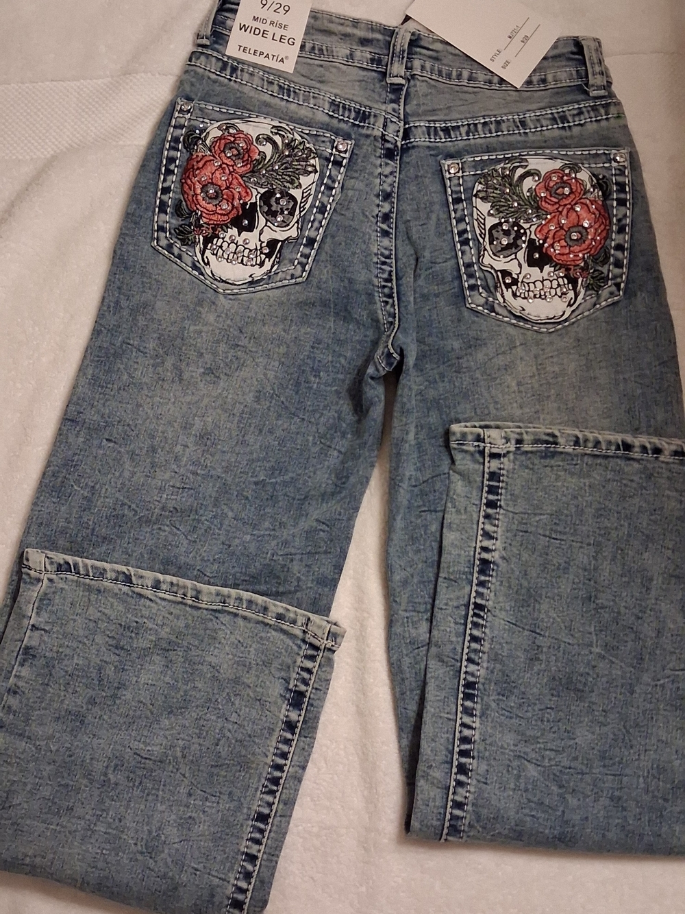 NWT Telepatía Mid Rise Wide Leg Floral Skull Embellished Jeans Size 9/29